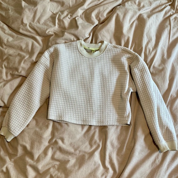 Lululemon Lab Textured Grid Cropped Pullover - Picture 3 of 10